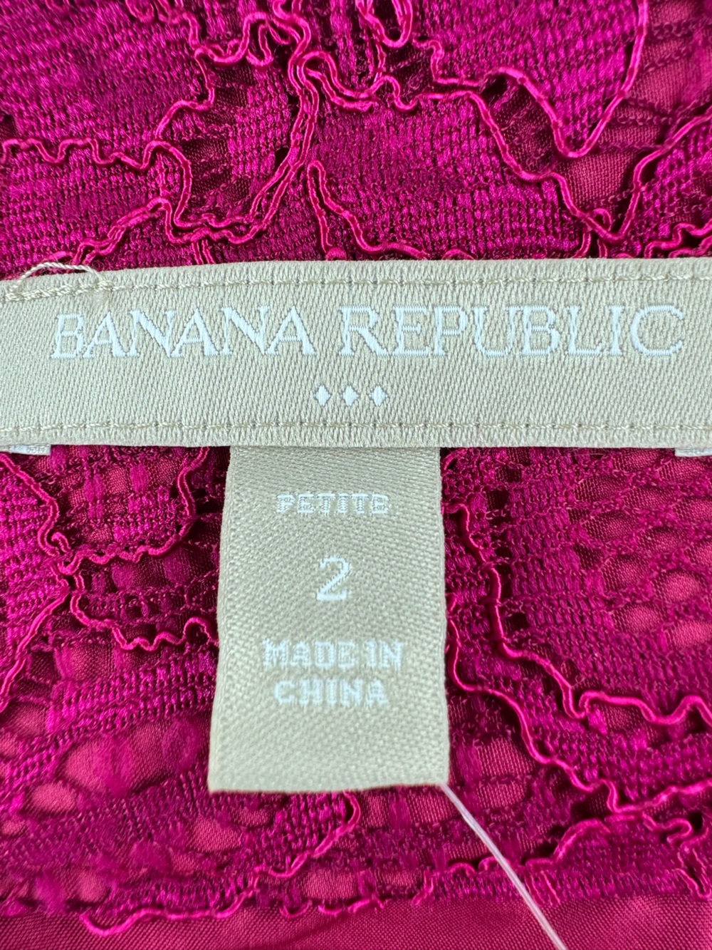 Banana Republic Fuchsia Fully Lined Floral Lace Mini Skirt - Picture 2 of 8